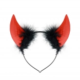 Fejpánt ördögszarvakkal és fekete tollal