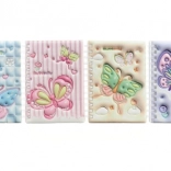 Jegyzetfüzet pillangó mintával