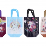 Ajándéktáska M gyermekeknek nemszőtt textilből 32 × 36 × 12 cm