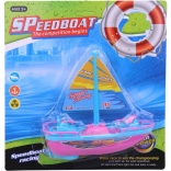 Műanyag vitorláshajó elemmel