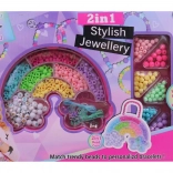 Lányoknak gyöngyökkel ellátott doboz