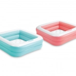 Felfújható négyzet alakú gyermekmedence 86 × 86 cm puha aljjal