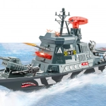 Harci cirkáló hajó effektekkel 59 cm