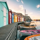 RAVENSBURGER puzzle Skandinávia: Hajógyár Smögenben, Svédország 500 darab