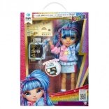 Rainbow High Jr. High baba Skyler Bradshaw – rockénekes mikrofonnal