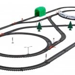 Nagy gyerekeknek szánt vonatpálya kocsikkal és több mint 9 méter hosszú pályával – 70 darab