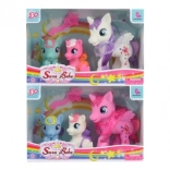 Egyszarvú családi szett – 3 figura fésűvel