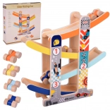 Fából készült autópálya csúszdával