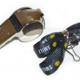 Fém síp a gyerekeknek