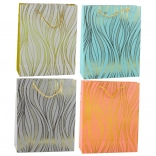 Ajándék papírtáska arany hullámokkal 32 × 26 × 12 cm