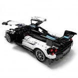 Rastar 1:8 méretarányú összeszerelhető Pagani Huayra modell