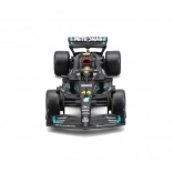 Fém F1 modell Mercedes‑AMG W14 E Performance (2023) George Russell pilótával 1:43 Bburago