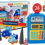 gyermek benzinkút fényekkel és hangokkal, kisautókkal