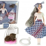 EMILY baba szürke hajjal cicával és hintával