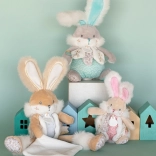 Plüss nyuszi csörgővel és cumitartóval 21 cm