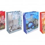 Közepes méretű karácsonyi ajándéktáska