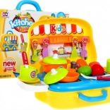 Hordozható gyerek konyha food truck 3+ gurulós bőrönddel és tartozékokkal