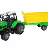 Nagy traktor utánfutóval