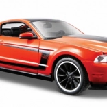 Fém modell FORD Mustang Boss 302 1:24 narancssárga