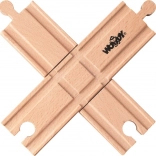 Vasúti kereszteződés fa vonatpályához