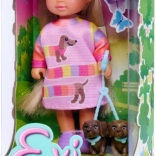 Evi Love baba sétál a kiskutyákkal