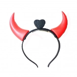 Pánt világító szarvakkal