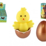 Kikelő csibe tojásban